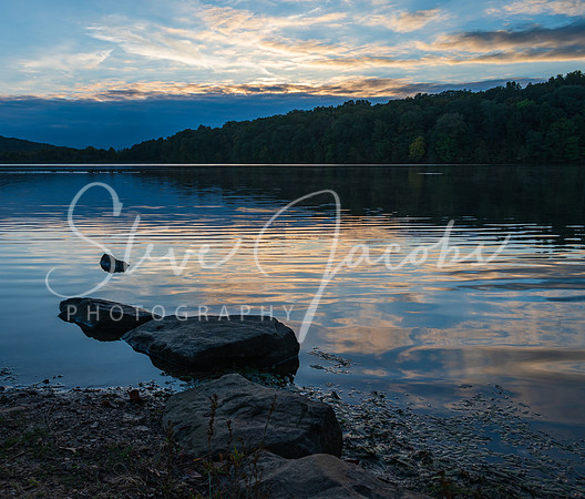 SMJ_3619-2 Quiet Reflections